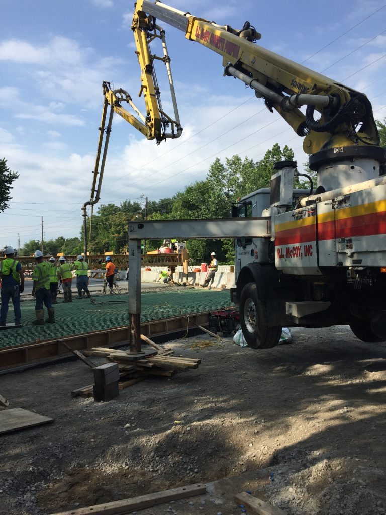 Schwing 31 Meter Bridge Pour